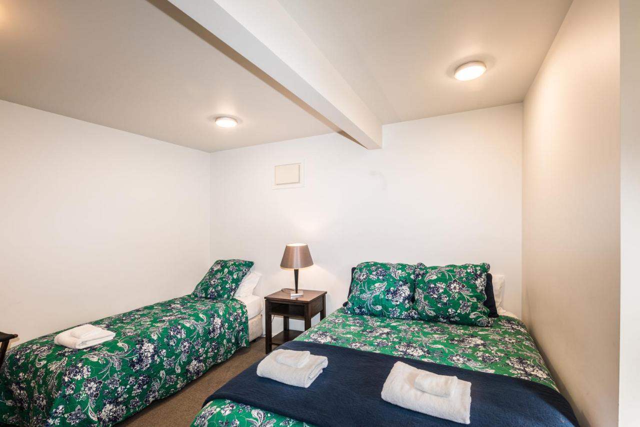 Bold Peak Lodgeクイーンズタウン エクステリア 写真