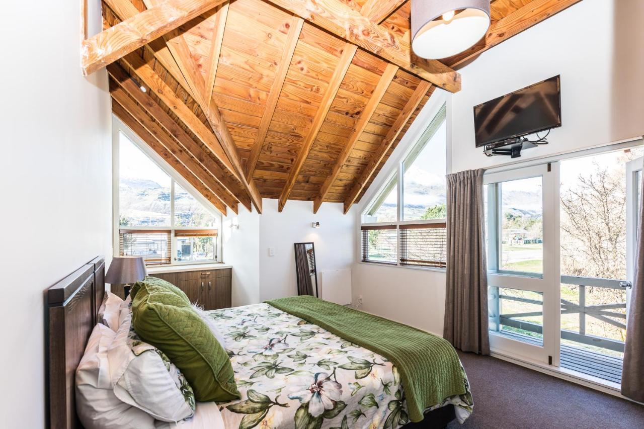 Bold Peak Lodgeクイーンズタウン エクステリア 写真